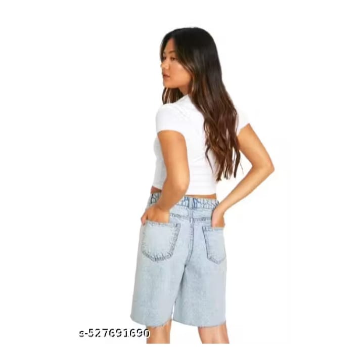 White Cropped Polo T-Shirt with Pink Bow Print